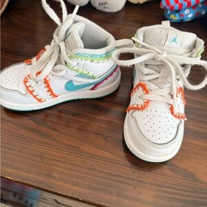 Nike jordan baseball sneakers 8c